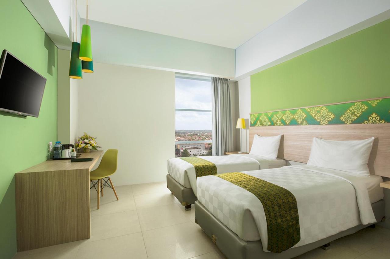Khas Pekanbaru Hotel מראה חיצוני תמונה