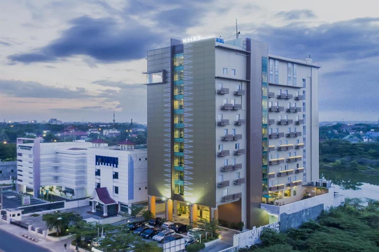 Khas Pekanbaru Hotel מראה חיצוני תמונה