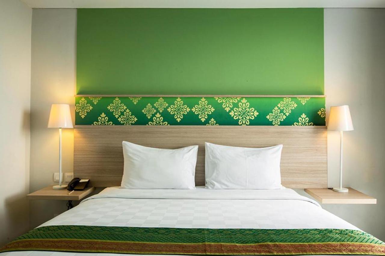 Khas Pekanbaru Hotel מראה חיצוני תמונה