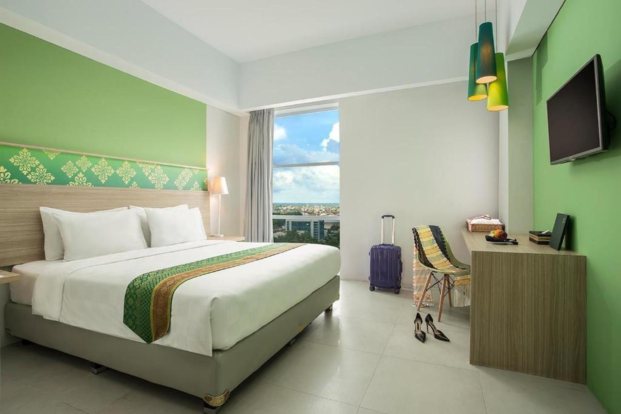 Khas Pekanbaru Hotel מראה חיצוני תמונה