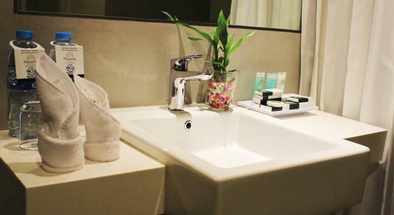 Khas Pekanbaru Hotel מראה חיצוני תמונה